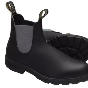 Blundstone Women’s 577 Black Chelsea Boots